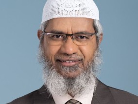 Zakir Naik博士为对巴基斯坦国际航空公司的评论道歉